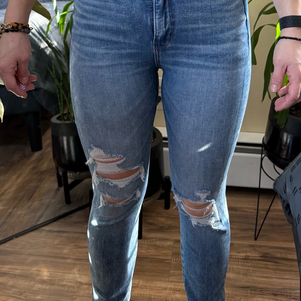 American Eagle Outfitters Blue Ripped Skinny Jeans